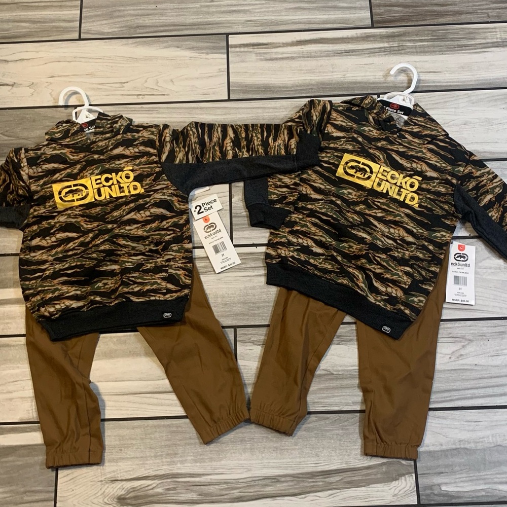 Ecko Unlimited Camo and Brown 2-Piece Set